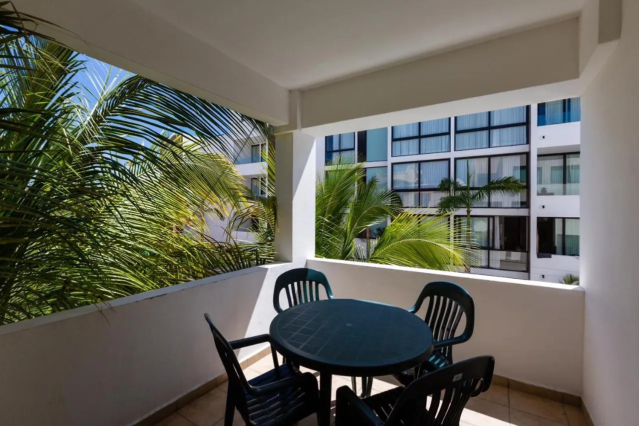 Paraiso Magico Suites Playa del Carmen Apartment