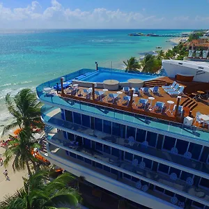 Hotel We Uniq El Carmen Adults Only, Playa del Carmen